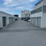 Appartamento Flott Leilighet, 1 Etasje Med Nydelig Sjoutsikt *