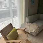 Flott Leilighet, 1 Etasje Med Nydelig Sjoutsikt