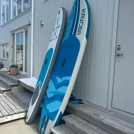 Flott Leilighet, 1 Etasje Med Nydelig Sjoutsikt Apartamento *