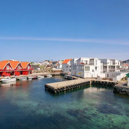 Flott Leilighet, 1 Etasje Med Nydelig Sjoutsikt * Karmoy