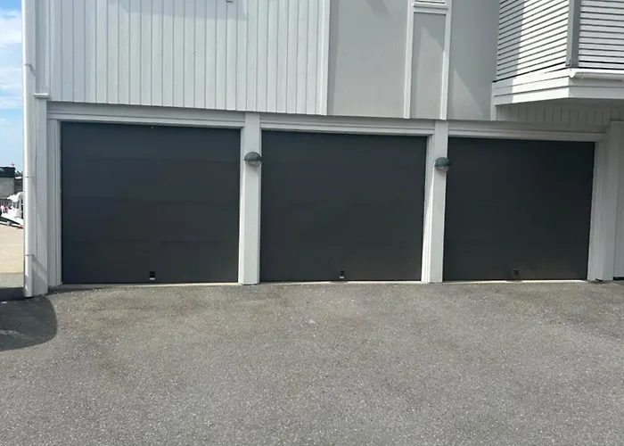Appartement Flott Leilighet, 1 Etasje Med Nydelig Sjoutsikt Karmoy